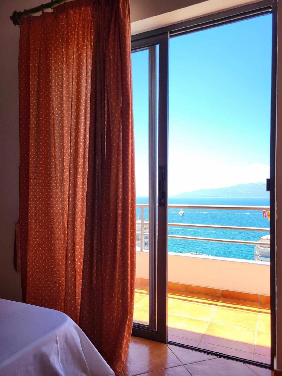 Hotel Vive Mare Sarandë Exterior foto